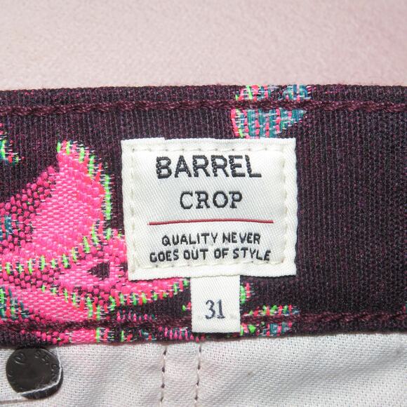 Levi’s Made & Crafted Safari Tapestry Barrel High Rise Pants - Picture 12 of 15